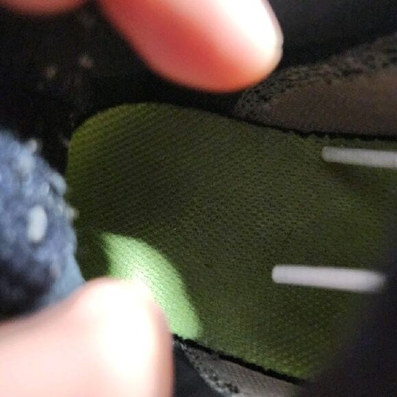 Women's Nike Air Max Genome Sz 7 Youth=8.5Womens 009352 White Running Sneakers - Picture 9 of 9